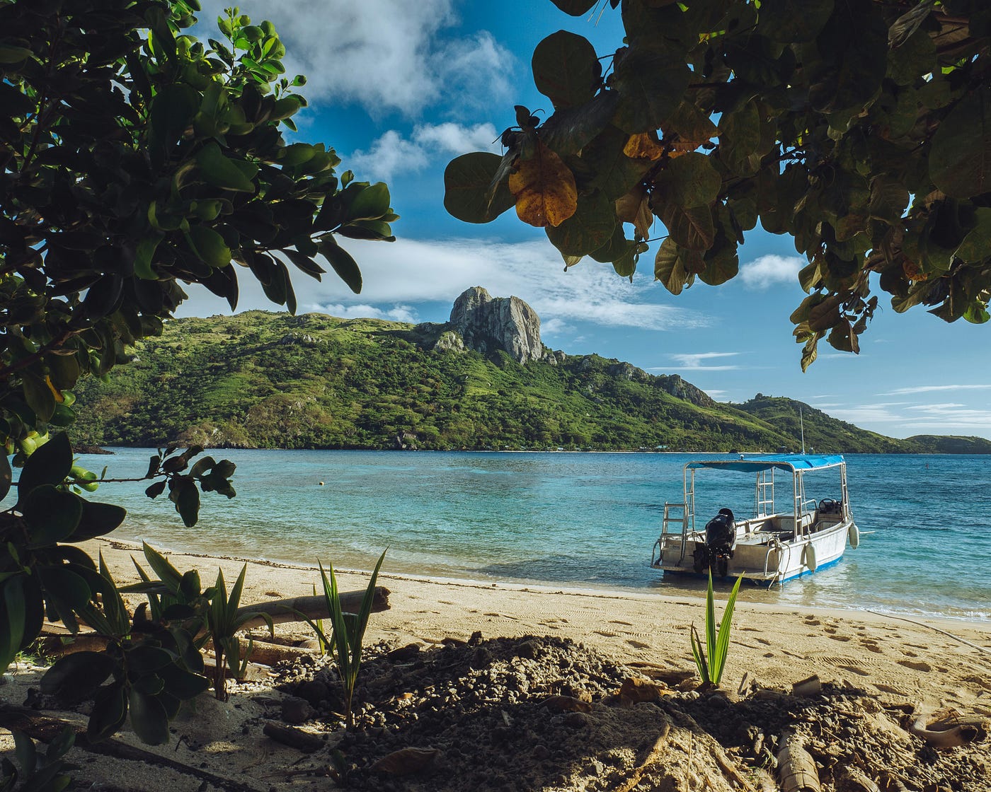 Spontaneous travel experiences creating unforgettable memories